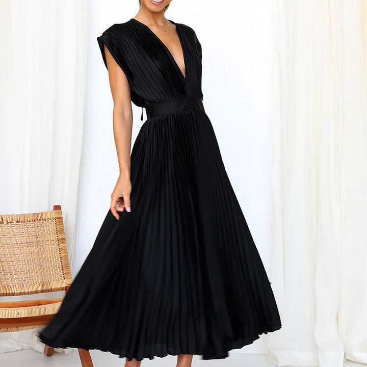Plissiertes Midikleid mit V-Ausschnitt und eleganten kurzen Ärmeln