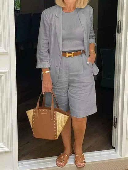 Damenset - Eleganter Blazer und Shorts - Stilvoll - Ideal für warme Tage