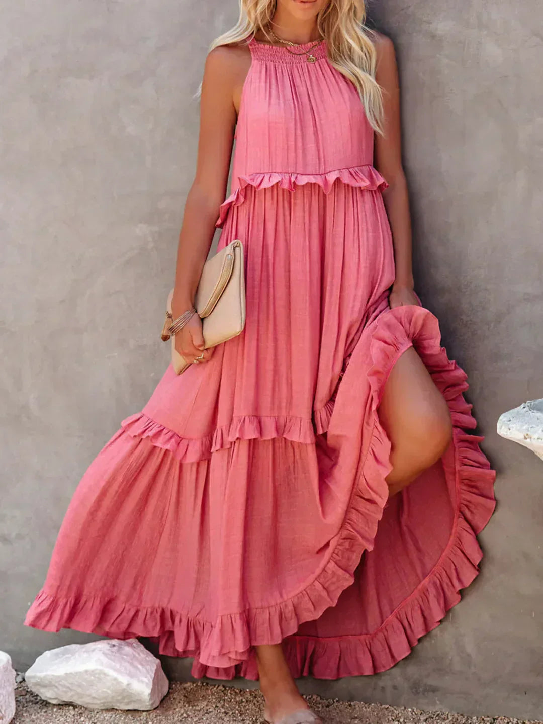 Neckholder-Maxikleid mit Rüschen