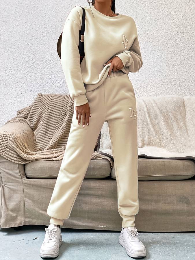 Sophie - Stylisches und bequemes Herbst-Strickset für Frauen