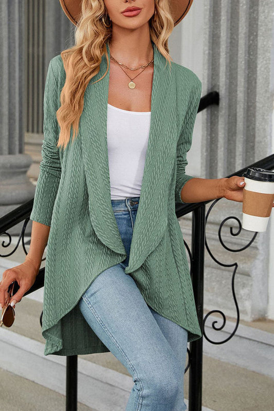 Mia - Locker gestrickte Strickjacke mit Revers