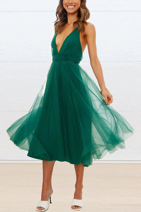 Alena - Romantisches Midikleid aus Tüll mit V-Ausschnitt