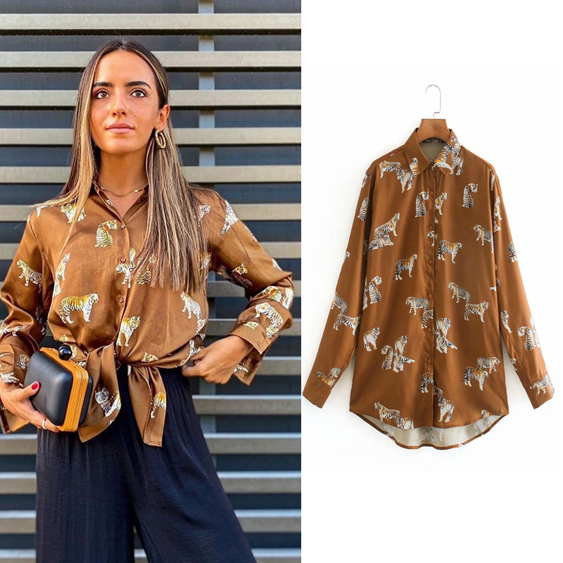 Didi Animal Print Bluse | Eine elegante Satinbluse für Frauen