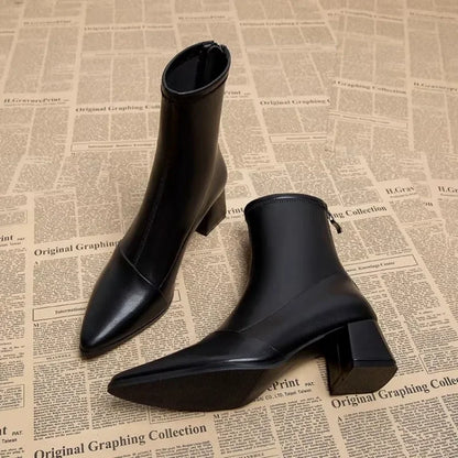 Stiefeletten mit dicken Absätzen für Frauen - Kaydence
