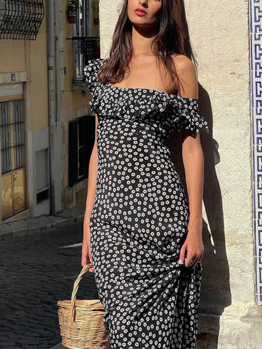 Stilvolles langes Kleid mit Blumenprint und modernem Stil
