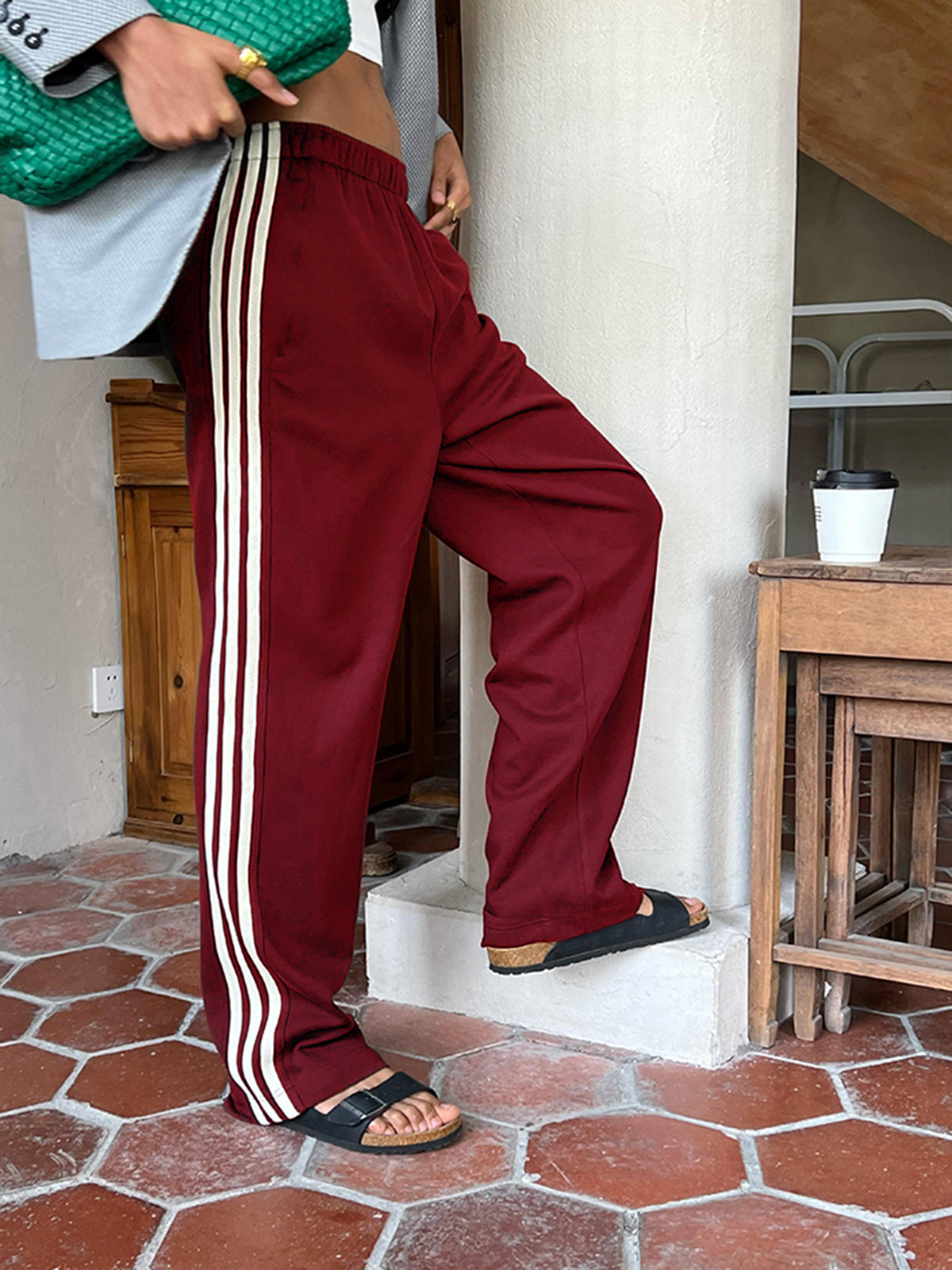 Nina | Relaxed Fit Hose | Moderner sportlicher Look | Hochwertige Baumwollmischung