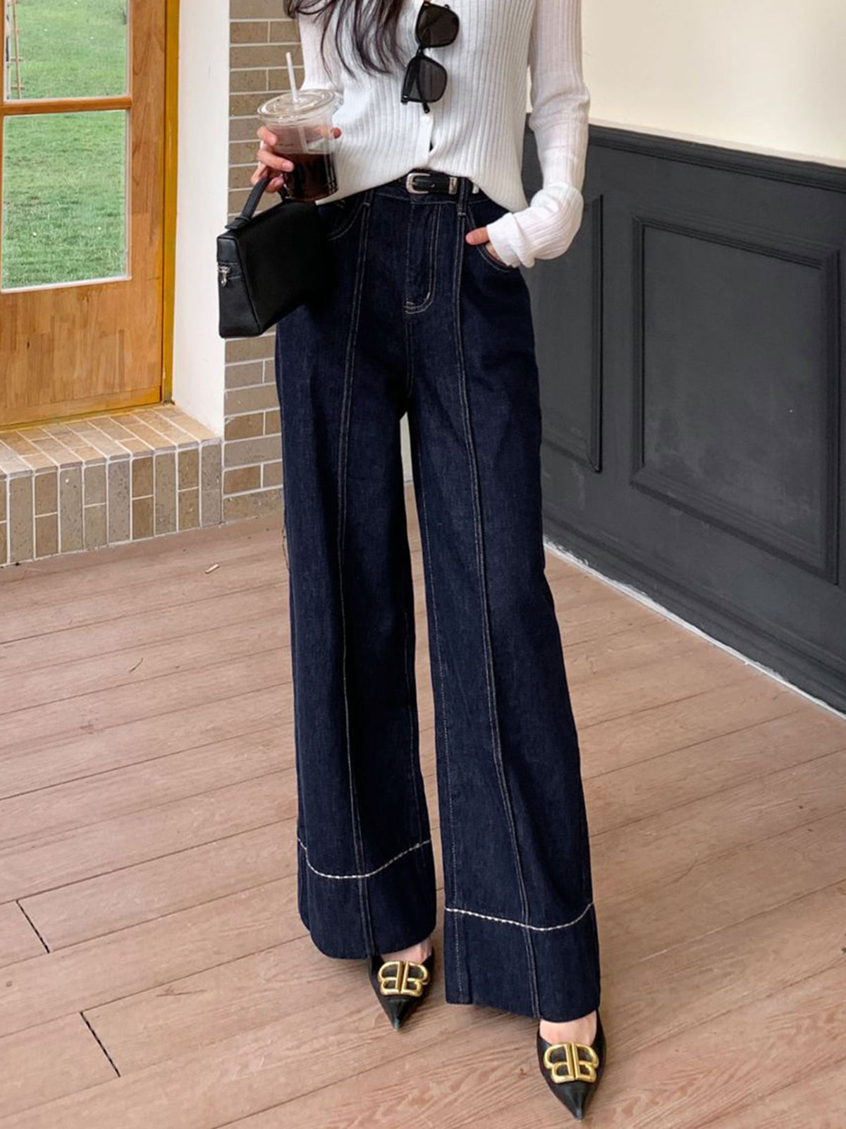 Weit geschnittene Denim-Jeans