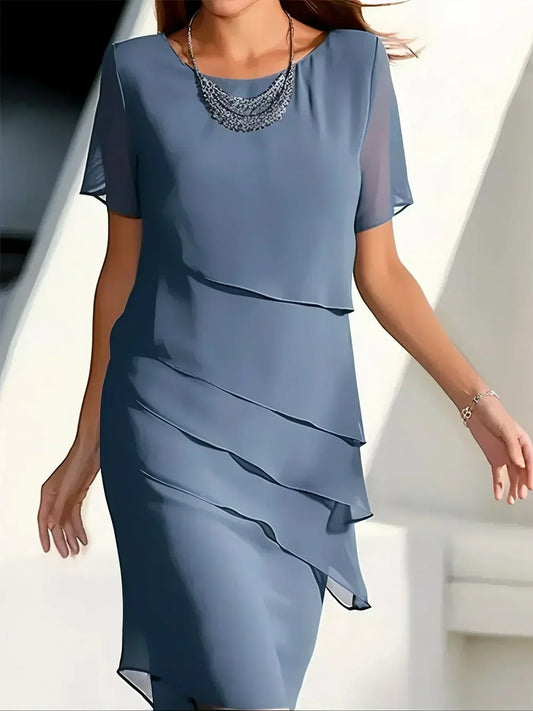 Midikleid mit kurzen Ärmeln