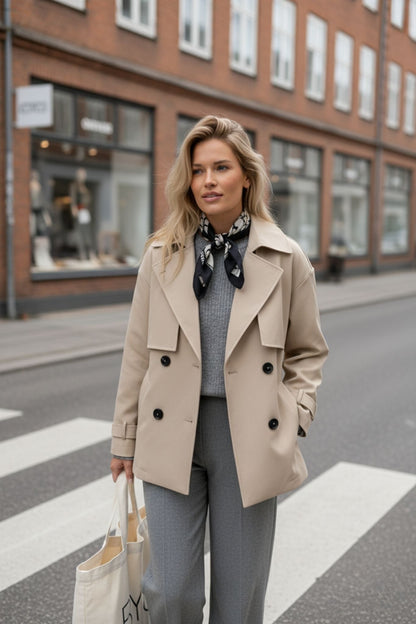 Briella | Lässiger Damen-Trenchcoat mit doppelter Knopfleiste