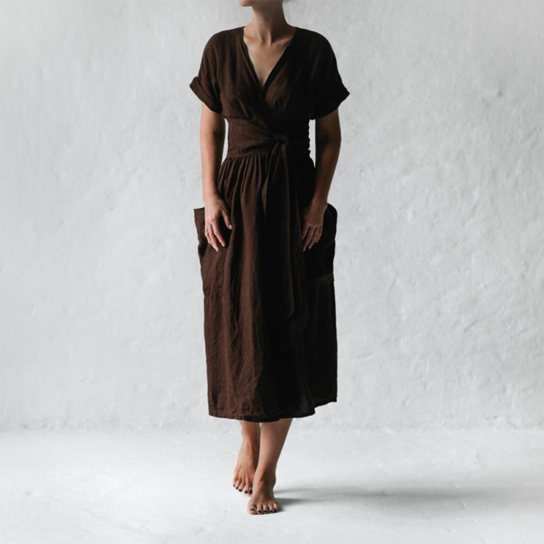Avah - Elegantes Kleid mit V-Ausschnitt