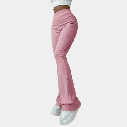 Clara - Schmeichelnde ausgestellte Hose