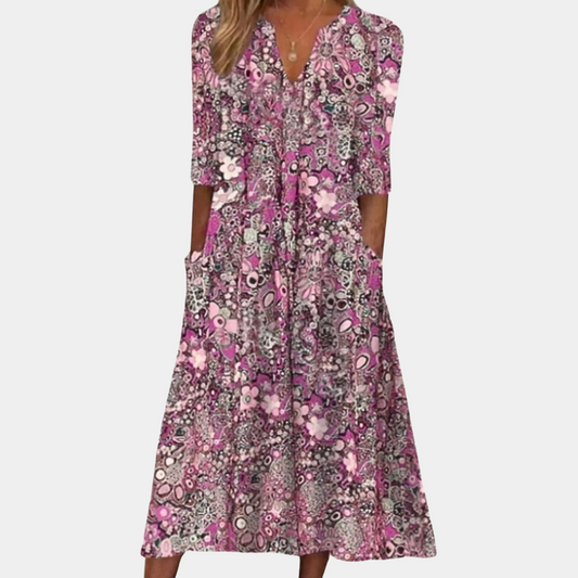 Geblümtes Damenkleid