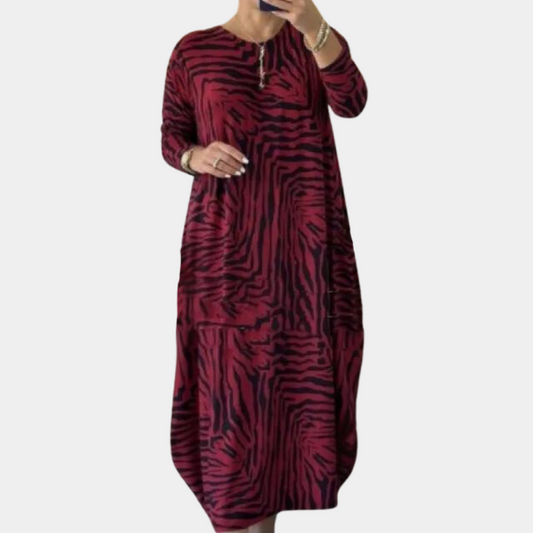 Modisches, locker sitzendes Damenkleid