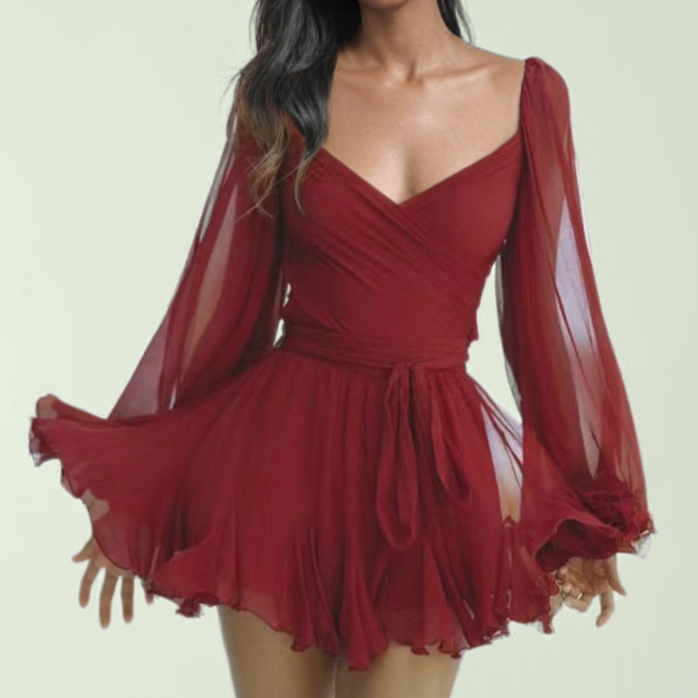 Gloria - Strahlendes Minikleid mit kreuzförmigem Detail