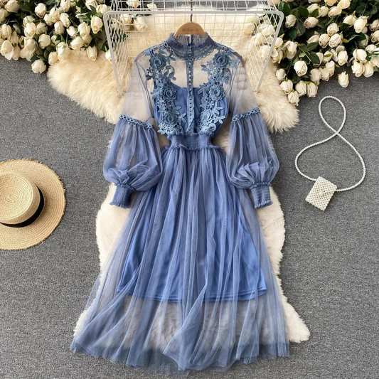 Leticia - Elegantes Blumenmuster Modisches Kleid mit Laternenärmeln