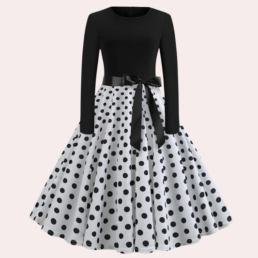 Odeta - Elegantes ausgestelltes Kleid für Frauen