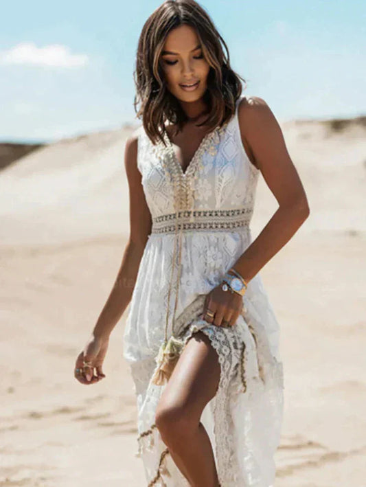 Bohemian-Kleid mit langen Ärmeln und durchbrochenen Details