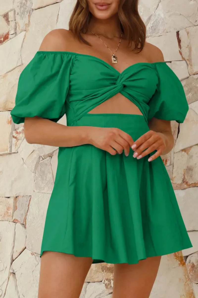 Celeste | Schulterfreies Kleid mit plissierten Laternenärmeln