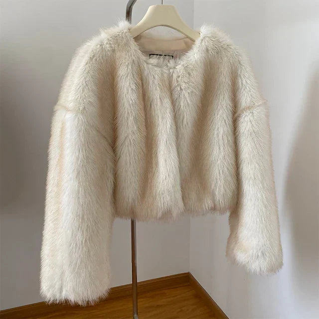 Kathleen - elegante Jacke mit Pelzbesatz