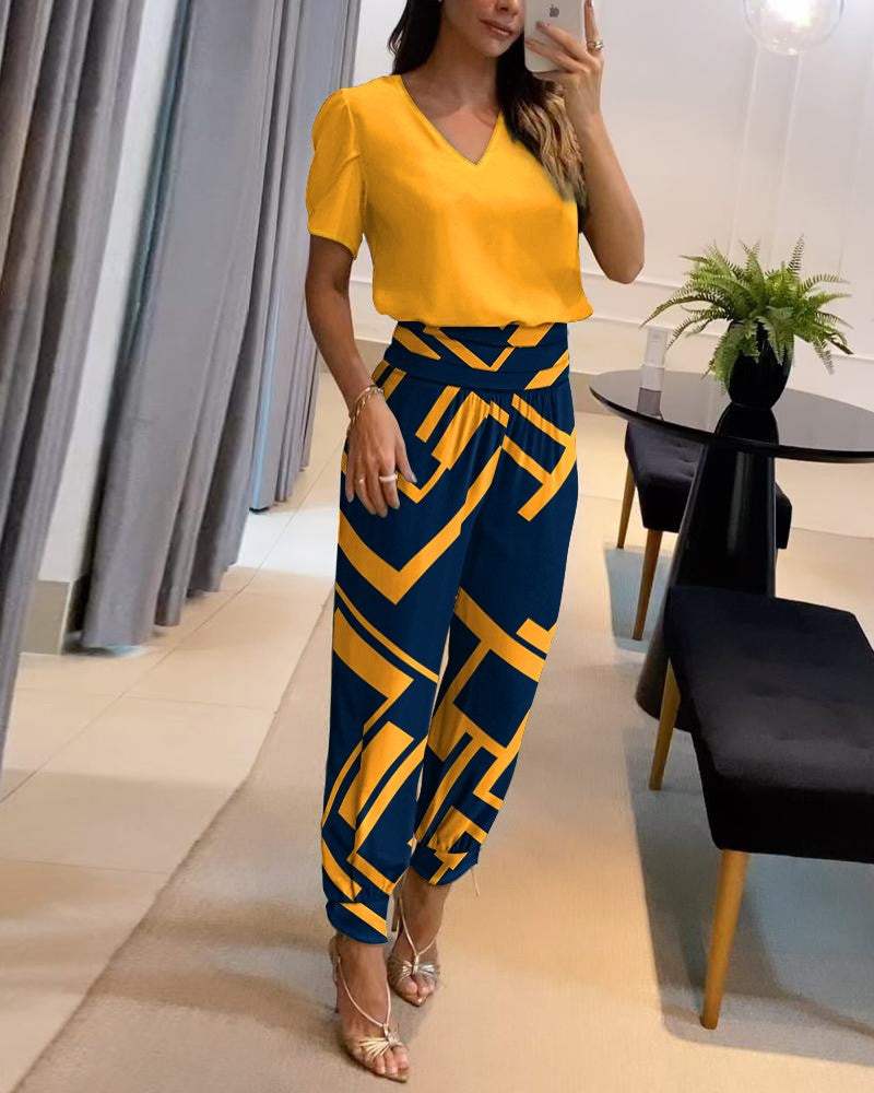 Damenset - Chic - Bluse mit V-Ausschnitt und elastische Hose - Ideal für jeden Tag