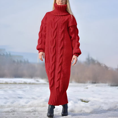Frida | Kuscheliges Strickkleid mit übergroßem Rollkragen