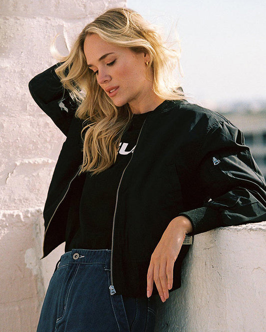 Karina | Stylische Streetwear-Bomberjacke