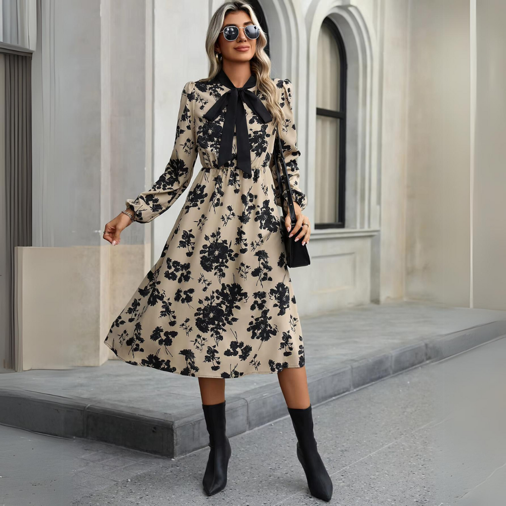Clemence - Elegantes Kleid mit ausladenden Ärmeln