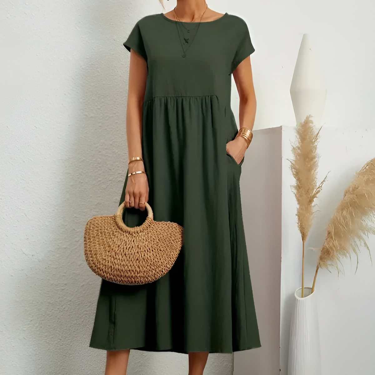 elegantes Essential-Kleid