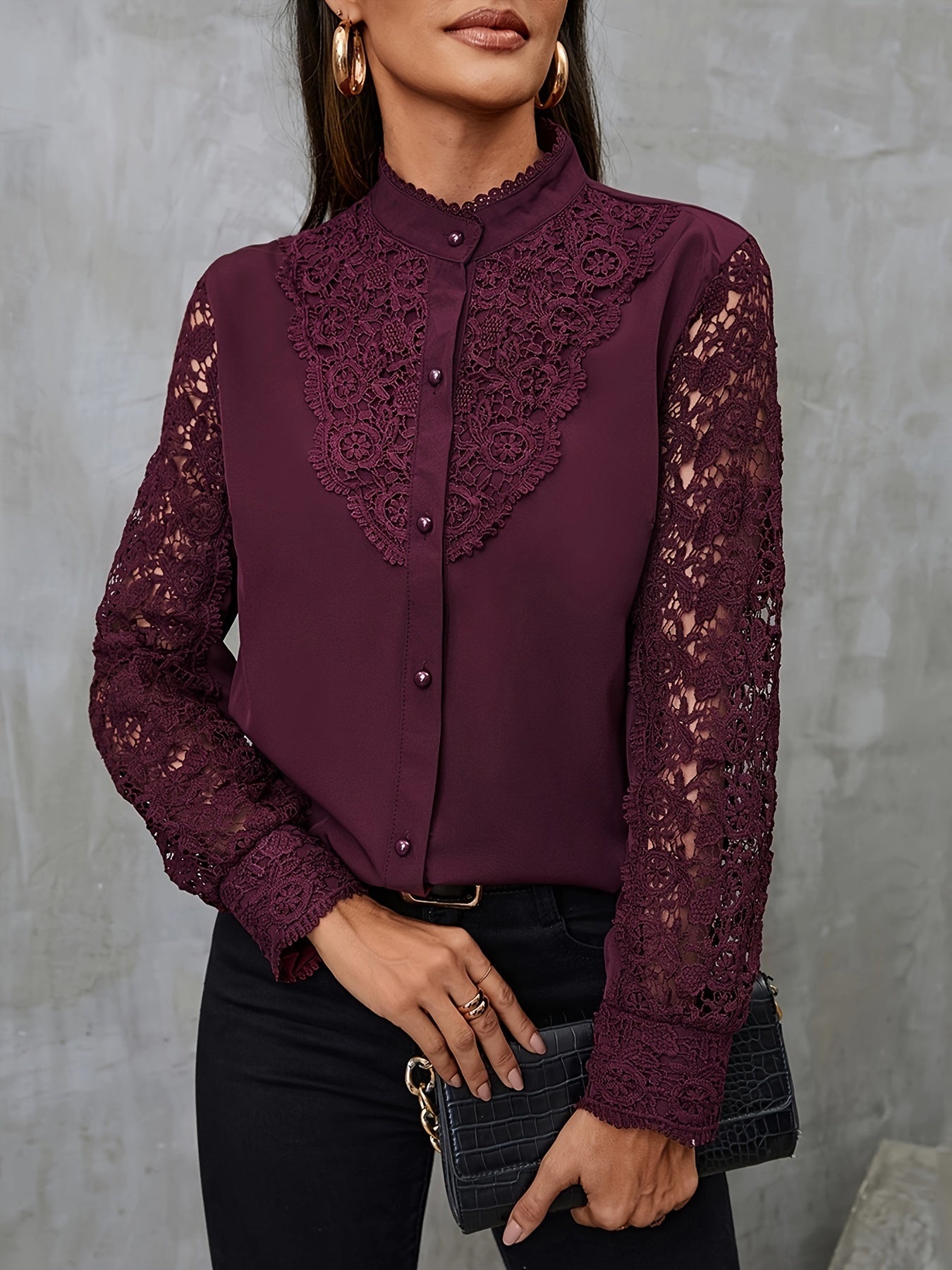 Bluse aus kontrastierender Spitze - Patchwork aus Spitze und Mandarinkragen