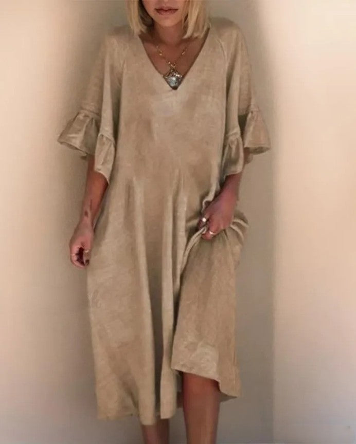 Dakota - Elegantes, locker genähtes Kleid mit V-Ausschnitt in einer Uni-Farbe