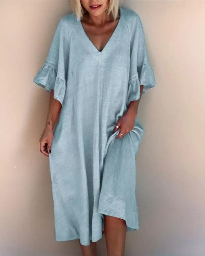 Dakota - Elegantes, locker genähtes Kleid mit V-Ausschnitt in einer Uni-Farbe
