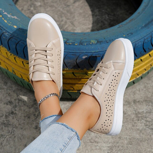 Niedrige Sportschuhe