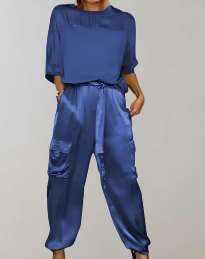 Isabelle - Zweiteiliges Set bestehend aus einem eleganten Satin-Top mit