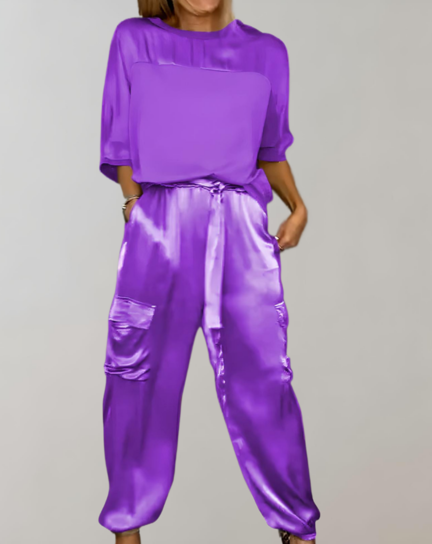 Isabelle - Zweiteiliges Set bestehend aus einem eleganten Satin-Top mit