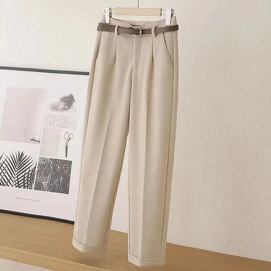 Amilia - eine elegante Hose für den Frühling