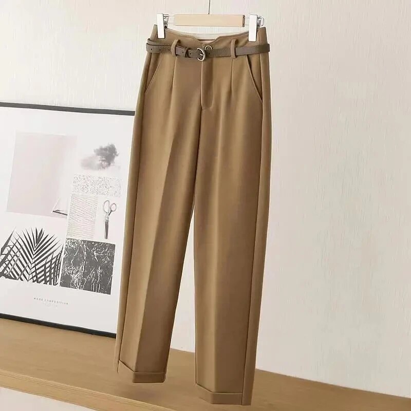 Amilia - eine elegante Hose für den Frühling