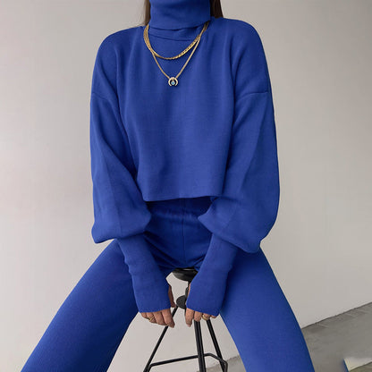 Anneliese - Set aus Strickpullover mit Rollkragen und Hose für Frauen