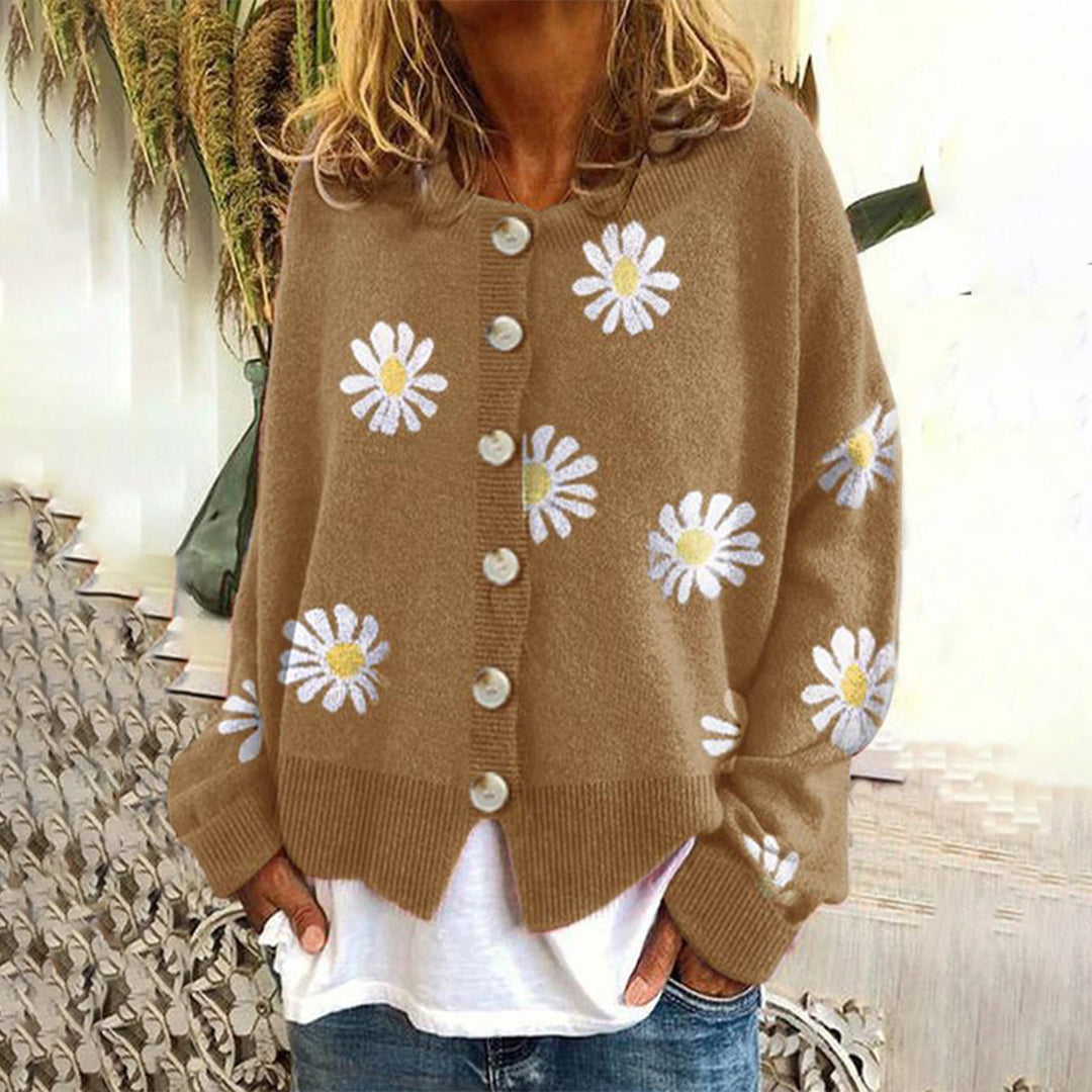 Arenda | Warme Strickjacke mit Knöpfen für Frauen