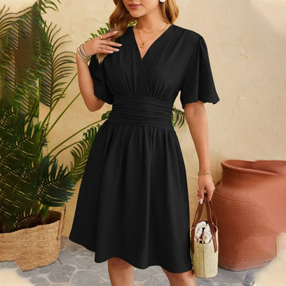Eveline - Elegantes Kleid mit enger Taille