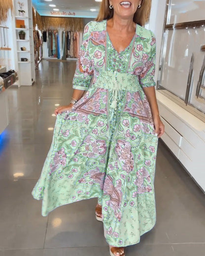 Evie - Kurzärmeliges Ferienkleid mit herzförmigem Ausschnitt
