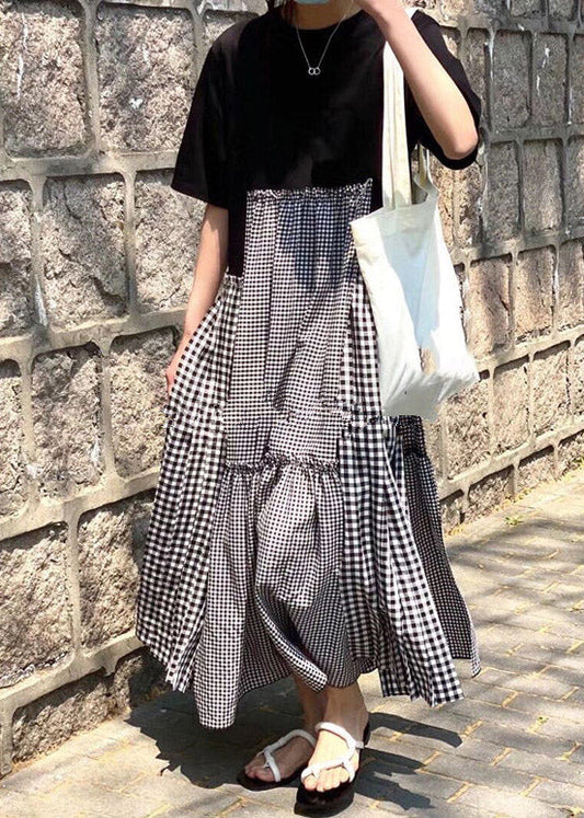 Hansel - Modisches asymmetrisches Mosaikkleid mit V-Ausschnitt