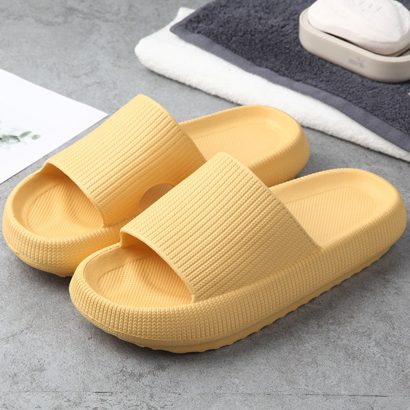 ComfySlides™: Hausschuhe für Frauen