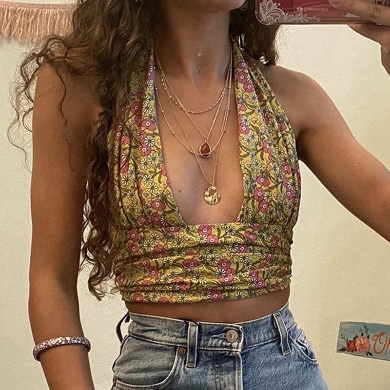 Amity Halter Top | Sommerlich fröhlich & stilvoll