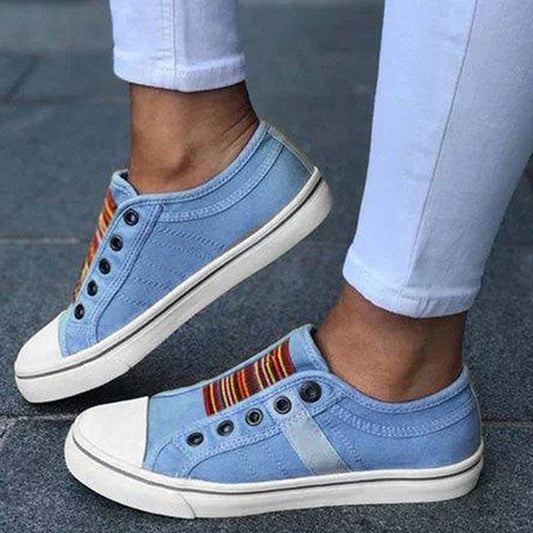 Leichte, bequeme Canvas-Schuhe