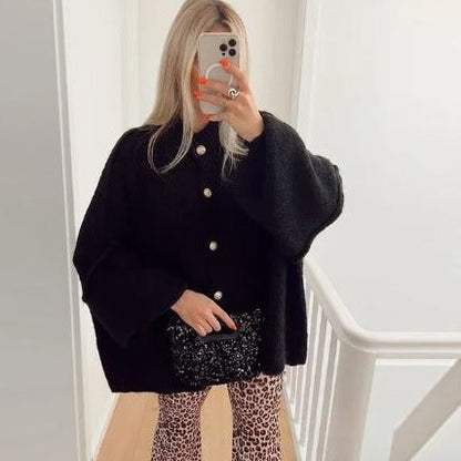 Elfenbein - übergroßer Strickpullover mit Knöpfen