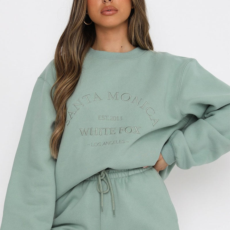 Lilly LA Hoodie | Stilvoll und bequem
