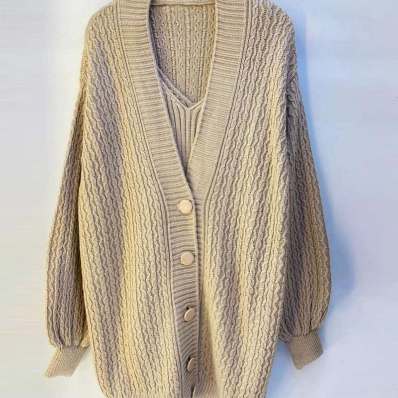 Strickjacke mit Knöpfen