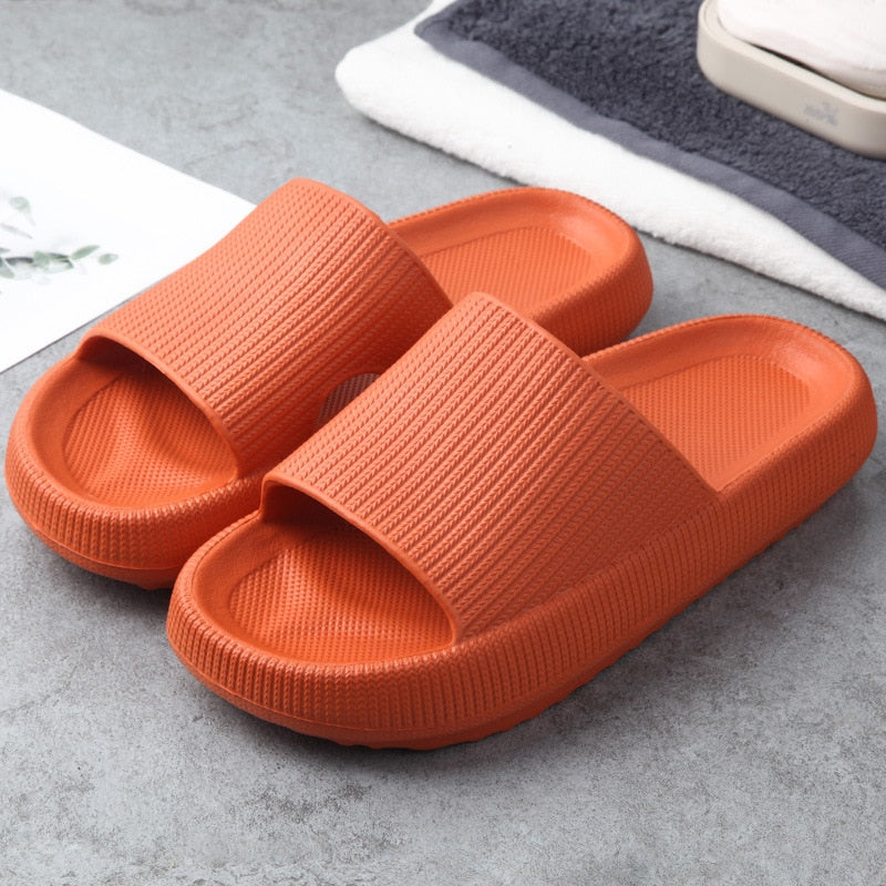 ComfySlides™: Hausschuhe für Frauen