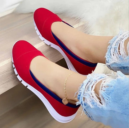 Minimalistischer Slip-On-Schuh für Frauen