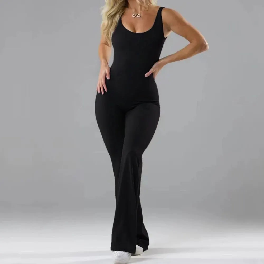 Bérénice - Schicker ausgestellter Overall